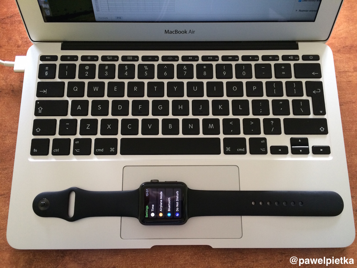 Apple Watch and MacBook Air